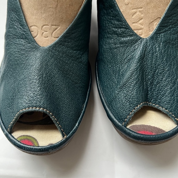Fly London Shoes Yala Sandals Sz 38 US 8 Ankle Strap Wedges Dark Teal Peep Toe - Picture 5 of 13